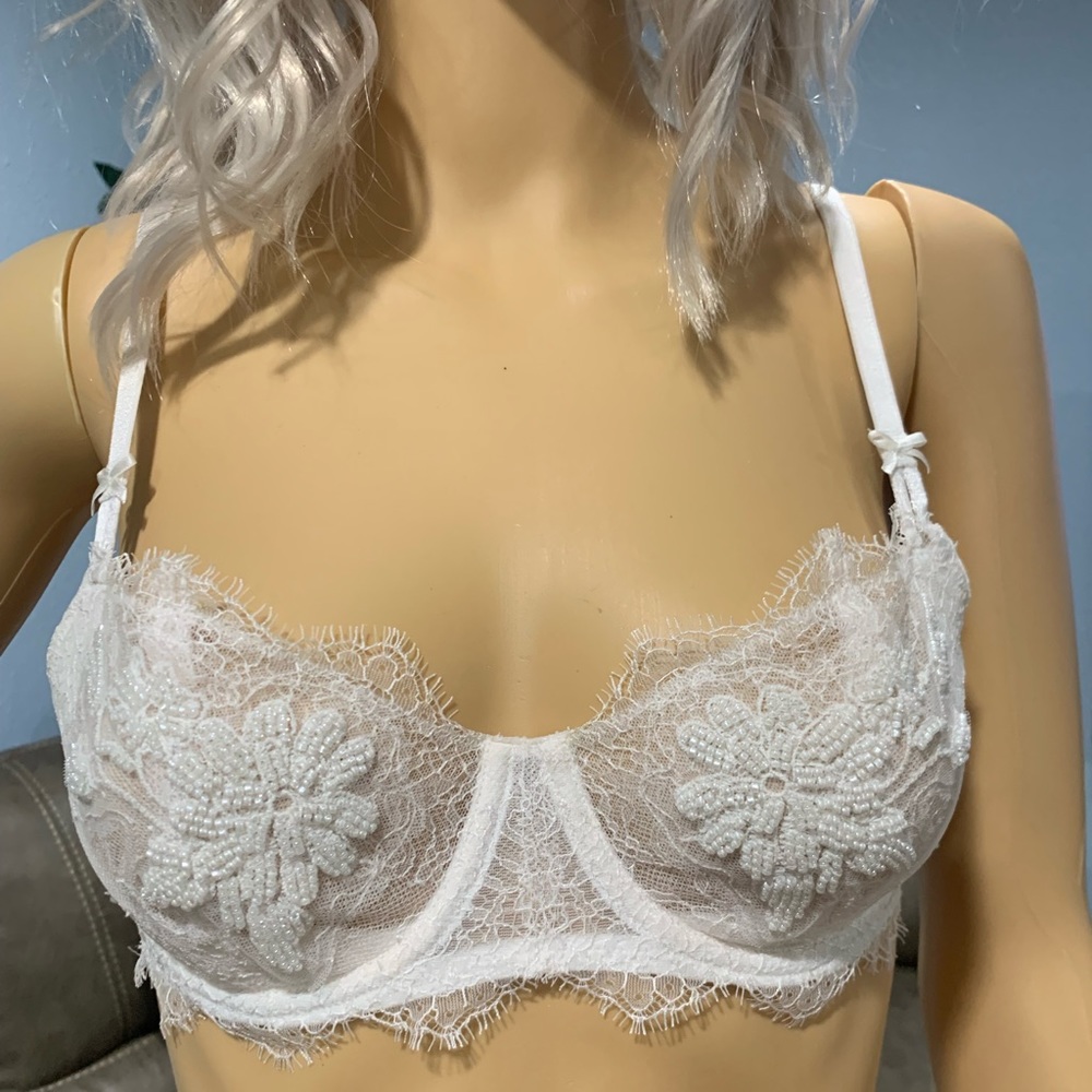 Vs Bra - image 3